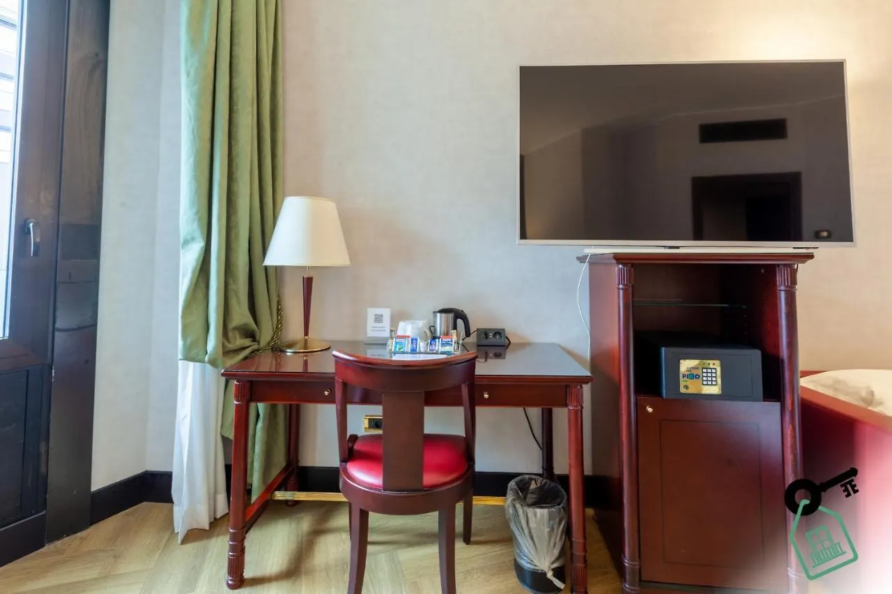 Hotel Rooms Milano Italy