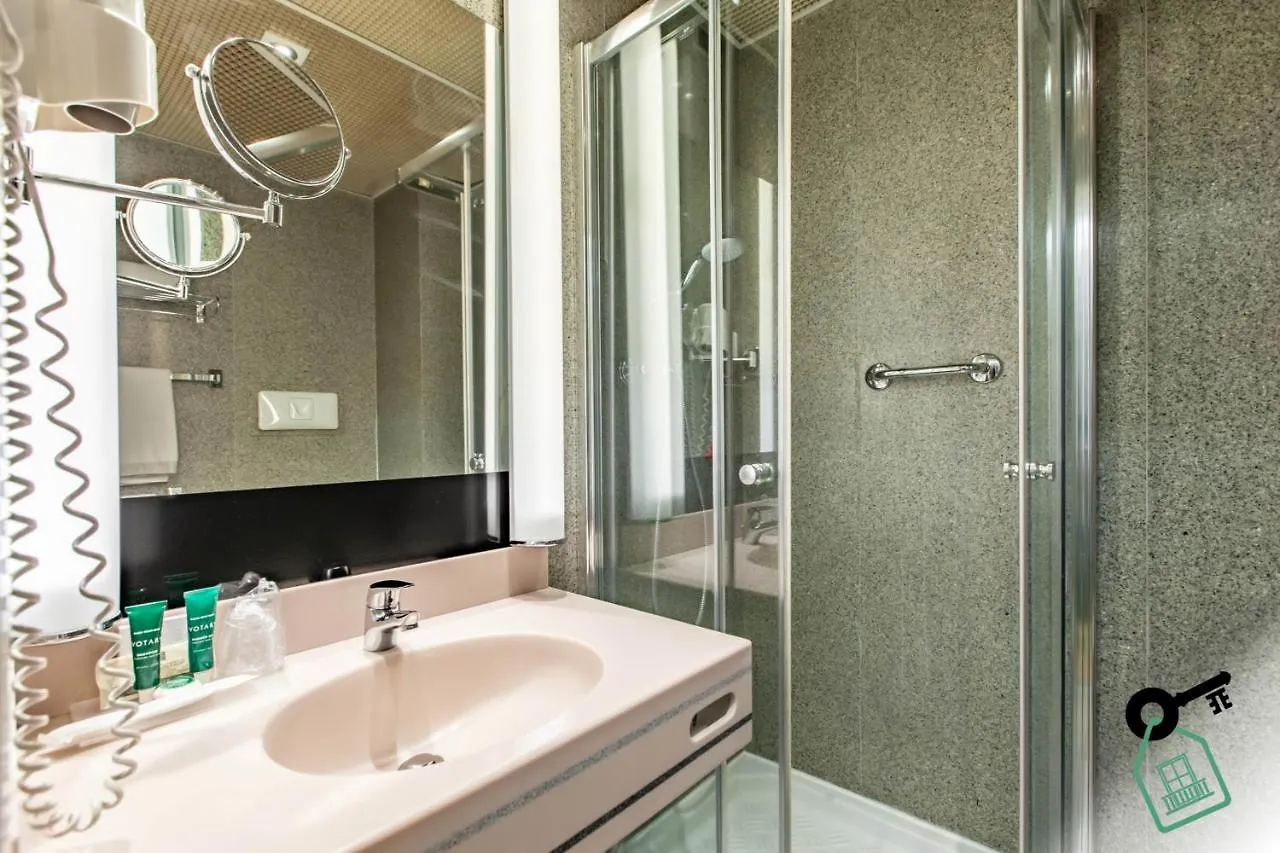Hotel Rooms Milano Italy